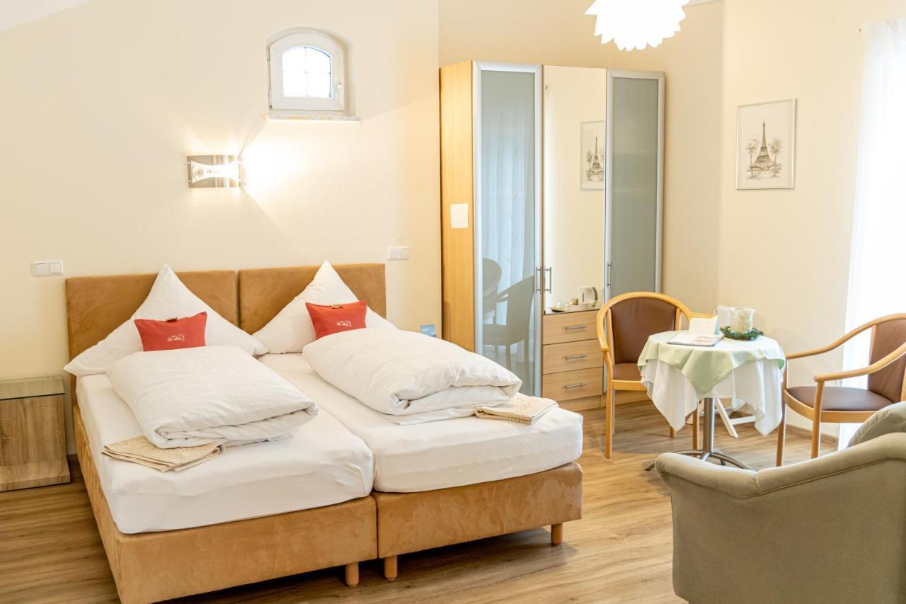 Отель Der Seehof 3*